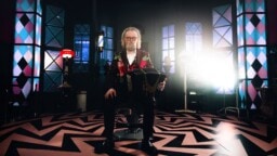 Antti Paalasen UMK-biisi on melkoista menoa: hanuri raikaa, kurkkulaulu soi ja takatukka liehuu