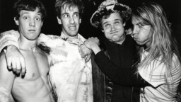 Juuri julkistettu Red Hot Chili Peppers -dokumentti hämmentää – ”Meillä ei ole mitään tekemistä sen luovan puolen kanssa”, sanoo yhtye