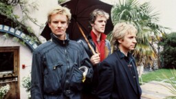 Orkesteri nimeltään The Police suurimman hittinsä kimpussa – tältä Stingin ja kumppaneiden otteet näyttivät vuonna 1983