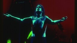 Ozzy Osbournen vanha tuttava löysi kotoaan Ozzyn, Randy Rhoadsin ja kumppaneiden treeninauhan vuodelta 1980