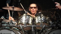 Alex Van Halenilla on selvä näkemys siitä, milloin Van Halen oli parhaimmillaan