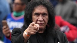 Gene Simmons kummastelee, miksi Iron Maiden ei ole rockin Hall of Famessa – ”Hip hop ei sinne kuulu”