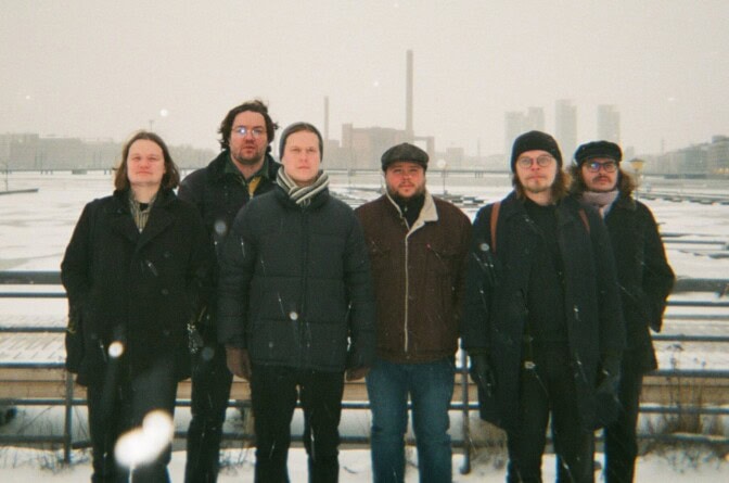 Ensinäyttö: Ghosts on TV:n uutuusbiisi sai innoituksensa Adolescence-sarjasta ja manosfääristä