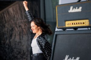 Arvio: Kaunis rietas onnellinen on harvinaisen onnistunut elämäkertaelokuva ja tarkkanäköinen tarina myrkyllisestä avioliitosta