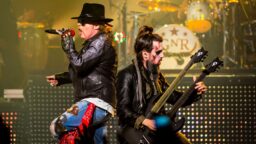 ”Sano Axlille, ettei kukaan muu pysty seisomaan Bucketheadin rinnalla” – Bumblefoot päätyi Guns N’ Rosesiin nimekkään kitaravirtuoosin avustuksella