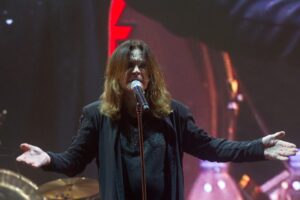 Jack Osbourne puhuu Ozzyn kuolemasta: ”Luulen, että hän oli valmis. Hän oli sujut matkansa kanssa.”