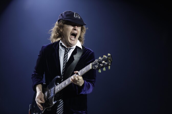 Angus Young nimeää mielestään huonoimman AC/DC:n biisin – ”Kuka ihmeessä haluaisi julkaista jotain tällaista?”