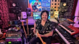 Guitar Player -lehti nosti jälleen esille suomalaisen kitarataiturin – tarjolla oppia 1980-luvun AOR-leiskautuksista