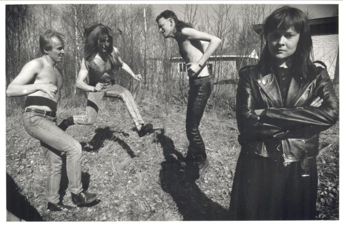 Noitalinna huraa! julkaisee vielä yhden, viimeisen kappaleen – edesmennyt Sari Peltoniemi laulaa elämän merkillisyydestä