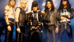 ”Olemme epämääräinen legenda, joka tiedetään joka puolella” – haastattelussa hevipioneeri Oz