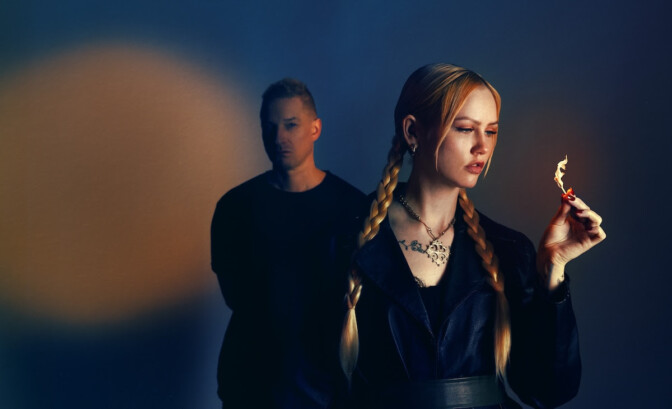 Etnopoppari Vilma Jää ja rap-legenda Asa tekevät loitsuja toisilleen Hyvästi lemmensortaja -singlellä