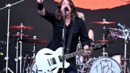 Dave Grohl muistelee Nirvana-vuosiaan ja ylistää basisti Krist Novoselicia: ”Se kokemus yhdistää meitä ikuisesti”