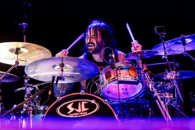 ”Ainoa pysyvä asia maailmassa on väliaikaisuus” – Jay Weinberg puhuu Slipknot-erostaan