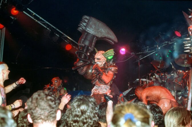 Mörköorkesteri Gwarin perustajajäsen kamppailee syöpää vastaan – yhtye lanseerasi tilanteen johdosta asiallisen fanikampanjan