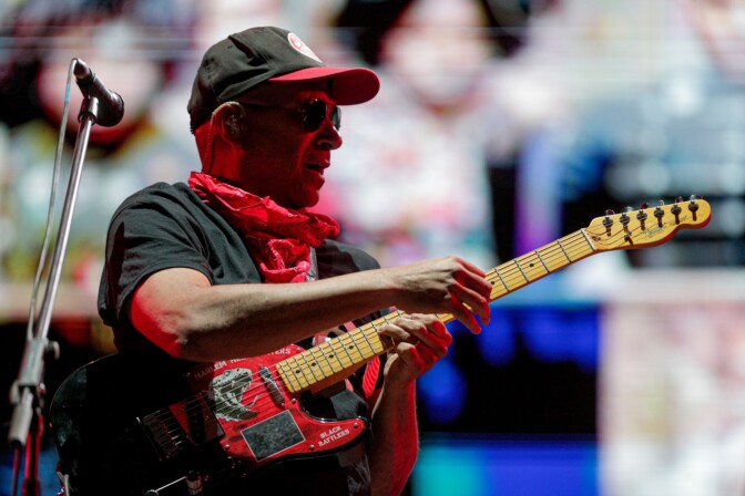 Tom Morello muistelee, miten Rage Against the Machine sai porttikiellon SNL-ohjelmaan – tilanne karkasi käsistä aika huolella