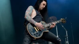 Metallimusiikin superkokoonpanoksi kehuttu Cyhra julkaisi uuden biisin, neljän keikan Suomen-rundi luvassa syksyllä