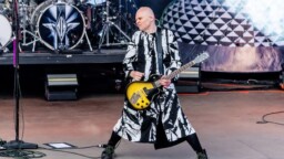 The Smashing Pumpkins -pomo teki yllätysdebyytin Coachellassa – katso video