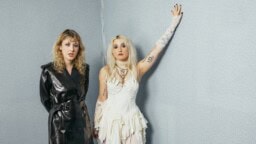 Flow-festarin kiinnittämä punk-sensaatio peruu tulevia keikkojaan – Laulaja loukkaantui pahasti