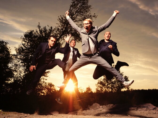 Suomen tyylitajuisin kitararock-yhtye palaa keikalavoille yli 10 vuoden tauon jälkeen