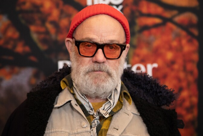 Kuka voisi esittää nuorta Michael Stipeä R.E.M.-elokuvassa? Laulajalla on yllättävä nimi mielessään