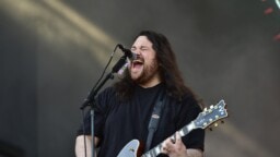Wolfgang Van Halen teki melkoisen aprillijäynän yleisölleen