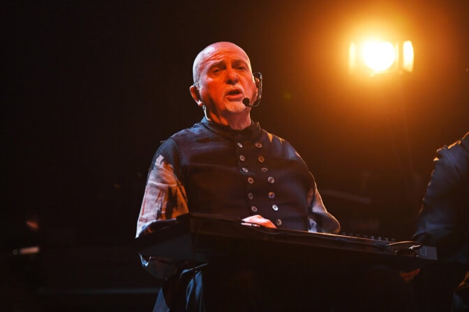 Peter Gabriel julkaisi voimaannuttavan singlen, jonka toivoo rohkaisevan ”jonkinlaiseen aktivismiin”