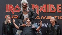Iron Maiden -dokumentti sai maailmanensi-iltansa – tapahtumasta julkaistiin ilahduttavaa kuvamateriaalia