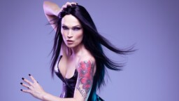 ”Kuukausia kestänyt mediariepottelu tuntui todella ikävältä” – Tarja Turunen muistelee Nightwish-vuosiaan ja poistumistaan bändistä