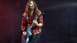 Vuonna 2009 Dave Grohl teki kappaleen parhaan ystävänsä kuolemasta – eikä sen aiheena ollut Kurt Cobain