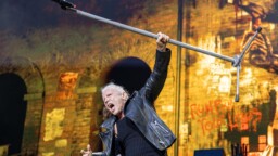 Iron Maidenin lämmittelijän pesti on haastava – Bruce Dickinson nimeää bändin, joka on onnistunut siinä parhaiten