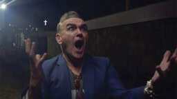 Arvio: Morrissey alkaa kuulostaa jo itse itseensä kyllästyneeltä
