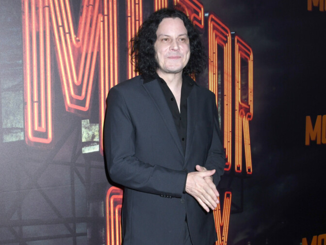 ”Saatanallista” bändiä avustanut Jack White vastaa nasevasti saamaansa kritiikkiin