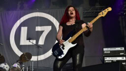 L7-yhtyeen Jennifer Finch on kuollut