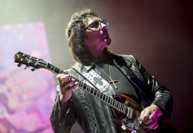 Miksi Geezer Butler ei ole mukana Tony Iommin soololevyllä? Black Sabbathin riffimaestro kertoo aiheesta