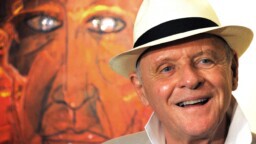 Näyttelijälegenda Anthony Hopkins, 88, julkaisee debyyttialbumin – ensimaistainen kuultavissa