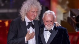 Roger Taylor pohdiskelee Queenin tulevaisuutta – ”Se riippuu enemmän Brianista kuin minusta”