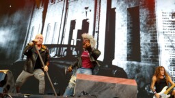 Bruce Dickinson ja Steve Harris paljastavat omat suosikkinsa Iron Maidenin kiertueista