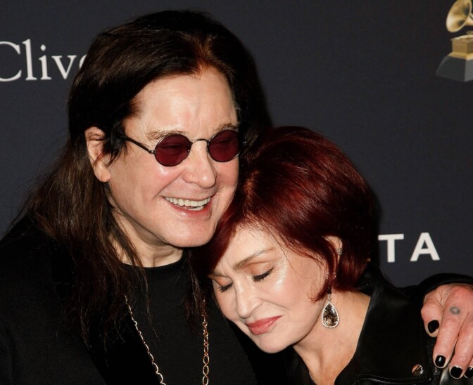 Sharon Osbourne muistelee Ozzyä pariskunnan merkkipäivänä – ”Tänään olisi ollut 46. hääpäivämme”