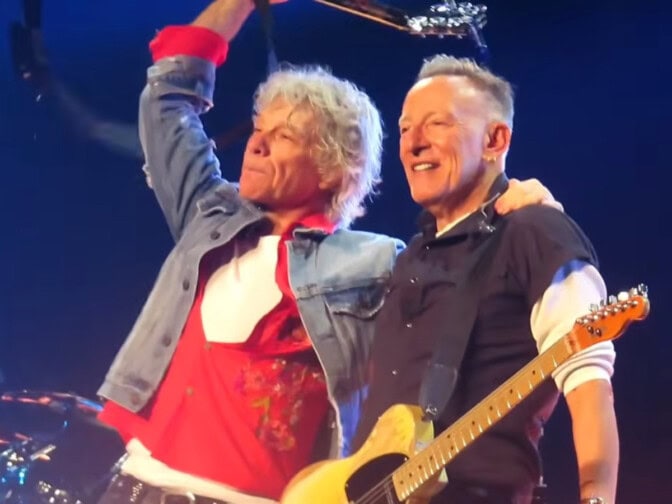 Bon Jovi teki paluun Madison Square Gardeniin kesken jääneen keikan jälkeen – Myös Bruce Springsteen nähtiin lavalla