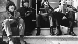 Kaipaako elämäsi hieman lisää The Beatlesiä? Yhtyeen klassikkoalbumista julkaistaan messevä spesiaalipainos