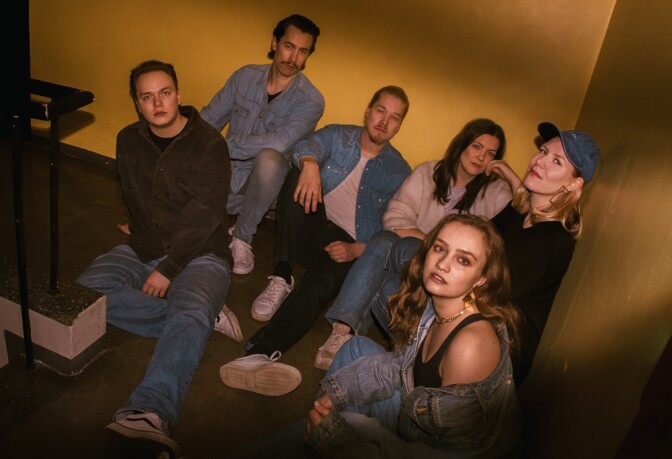 Club for Five sai kilpailijan – UMK-covereillaan huomiota kerännyt a cappella -yhtye Flok solmi levydiilin