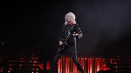 ”Tämäkö on se äly, joka pian hallitsee maailmaa?” – Brian May pyysi konetta näyttämään Queenin levyn kannen, lopputulos ei ihan vastannut todellisuutta