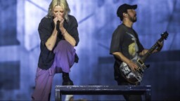 Linkin Park kertoo huomionarvoisia uutisia ja tarjoaa uutta nähtävää – näin yhtyeeltä irtosi Meteora-aikojen tuotanto Brasiliassa