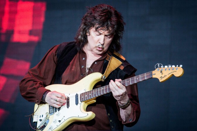 ”Kiitos paljon, kaverit” – Deep Purplen kanssa esiintynyt Ritchie Blackmore julkaisi kuvapäivityksen tärkeästä illasta