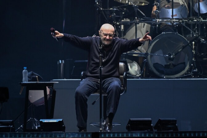Phil Collins kävi pari vuotta sitten lähellä kuolemaa – ”Ihmiset tulivat hyvästelemään”
