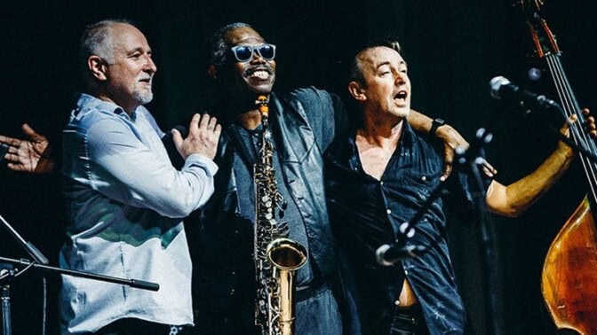 Mustaa metallia, kokeellista hiphopia ja vapaapudotusta jazzista elektroon – Kurkistus Skaņu Mežsin tarjontaan