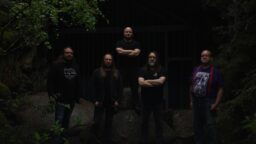 Spiritus Mortis on täällä taas – kotimaisen doom metalin pioneeri julkaisi kolkkoon kansantaruun perustuvan biisin